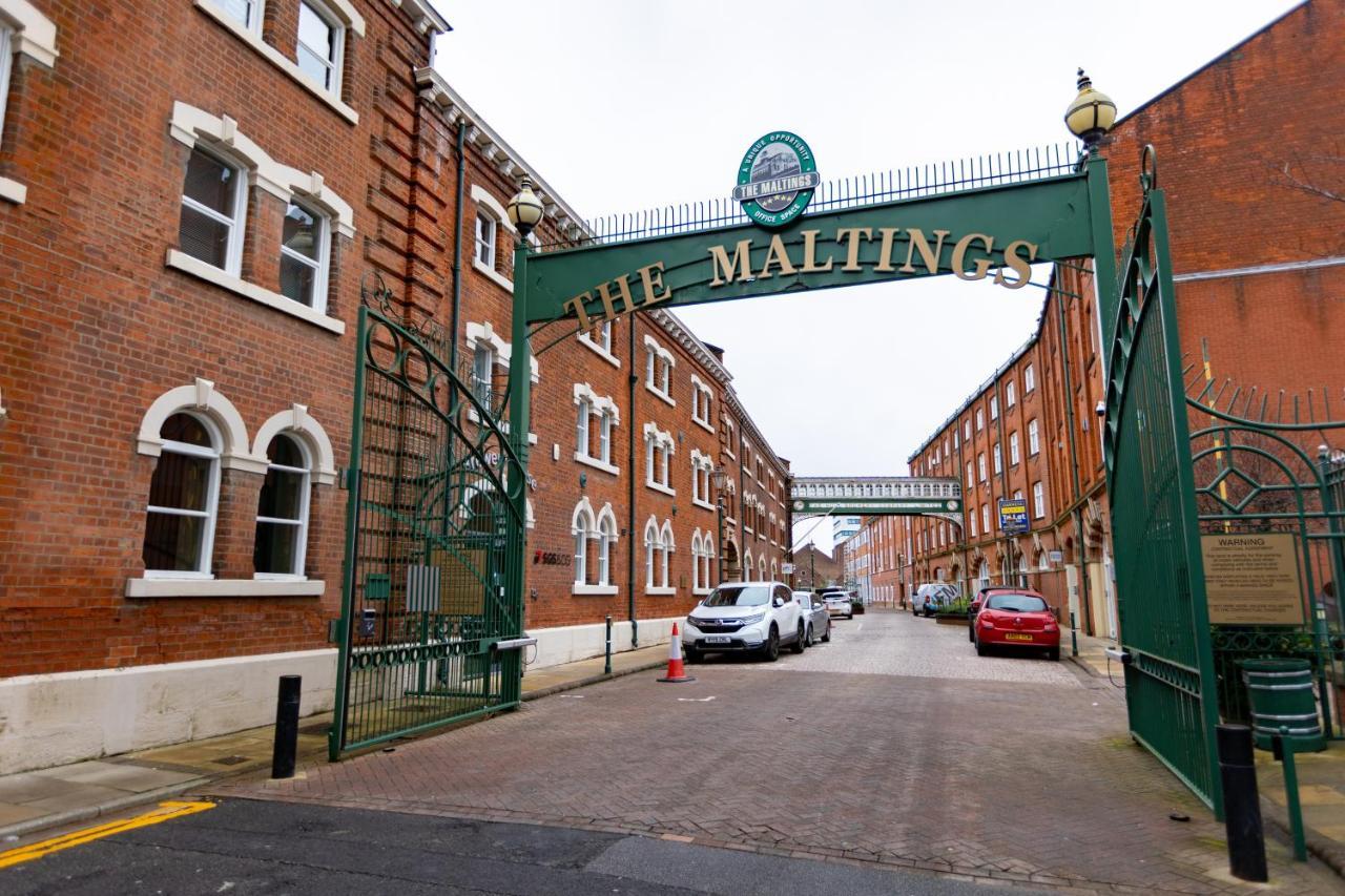 Platform City Theatre Studio With Secure Parking Kingston upon Hull Zewnętrze zdjęcie